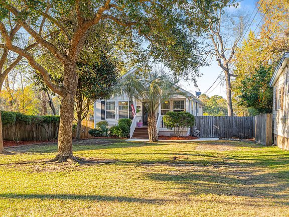 5th image of 1522 N Avalon Cir