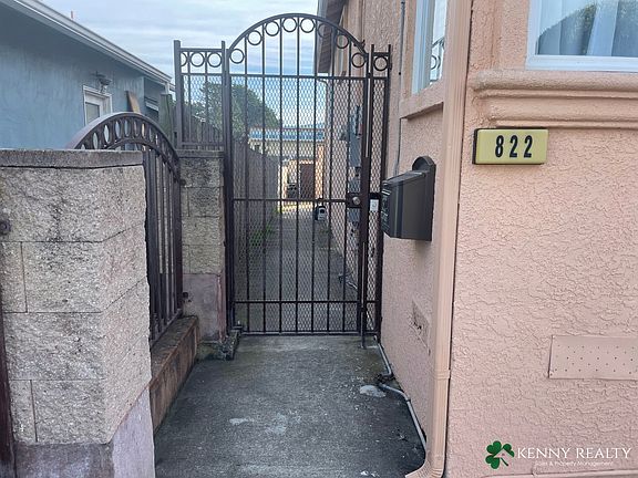 2nd image of 822 Ellis Dr