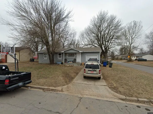 804 E 53rd St N, Tulsa, OK 74126