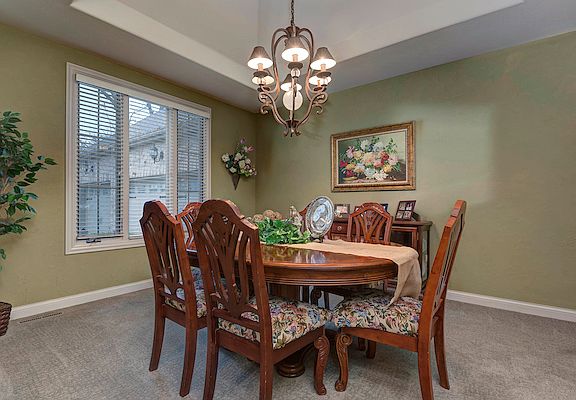 Formal dining room