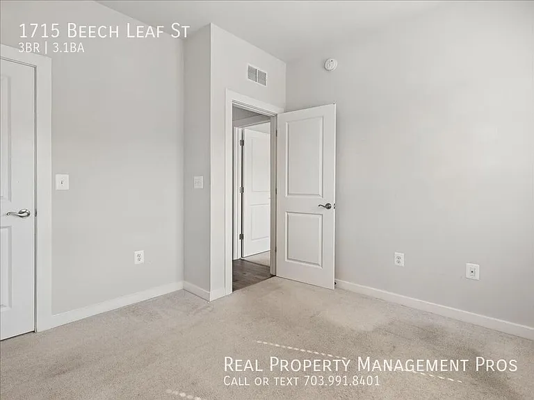 1715 Beech Leaf St — Photo 27