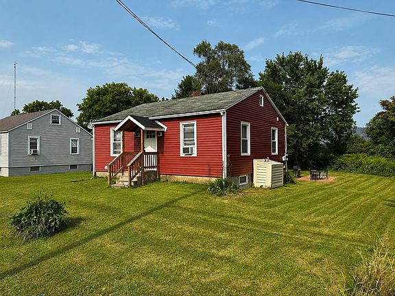 2nd image of 270 Dorr Drive