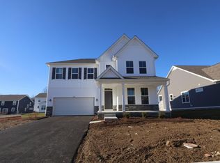 310 Reign Way, Pataskala, OH 43062