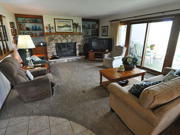 2nd image of 4839 Scotland Dr
