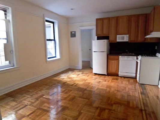 Rented by Citi Habitats | media 18