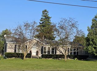 6009 County Highway R, Manitowoc, WI 54220