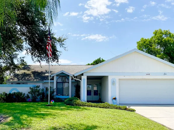 4448 NW Hegar Place, Port St Lucie, FL 34983