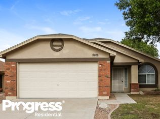 8818 E Dallas St, Mesa, AZ 85207