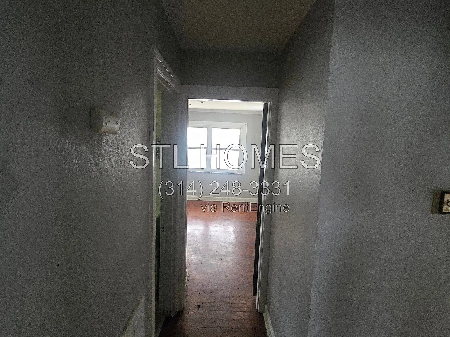 2 bed, 1.0 bath, 885 sqft, $925 — Photo 4