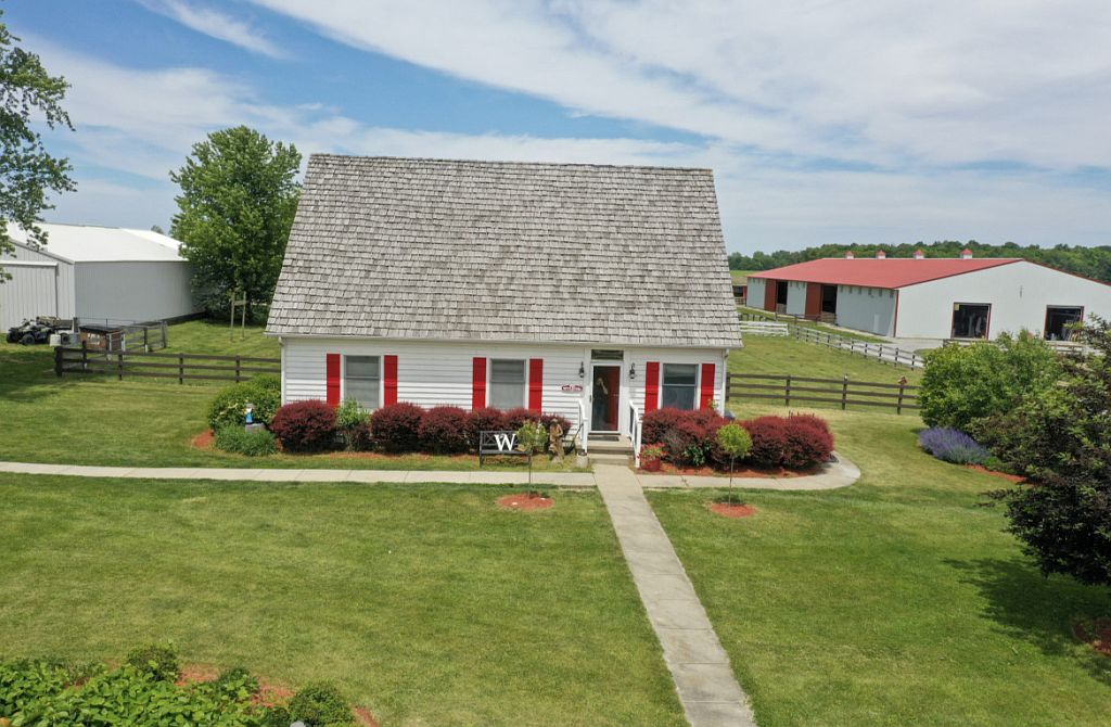 2504 E 180 N, Veedersburg, IN 47987 MLS 21936495 Zillow