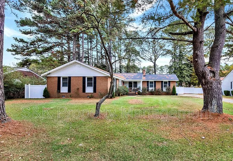 5524 Briarwood Ln — Photo 4
