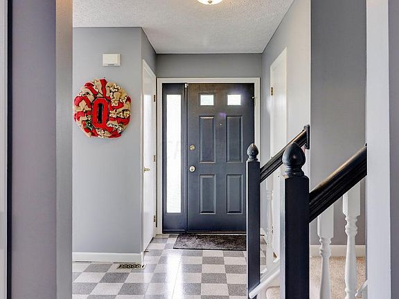 4th image of 379 Woodside Meadows Pl