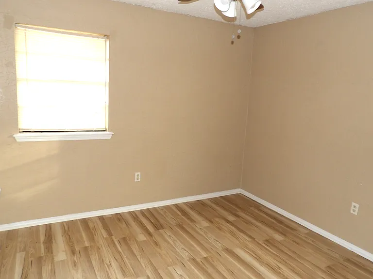 6407 SW Brookline Ave — Photo 6