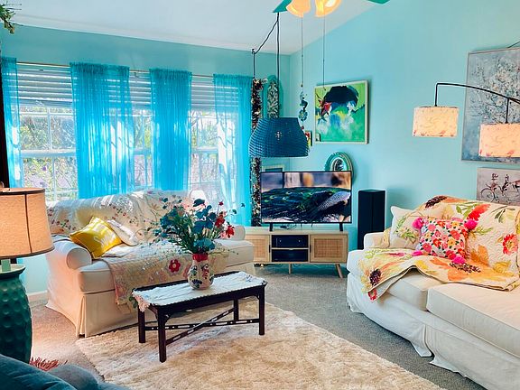 3rd image of 3246 Misty Hill Way