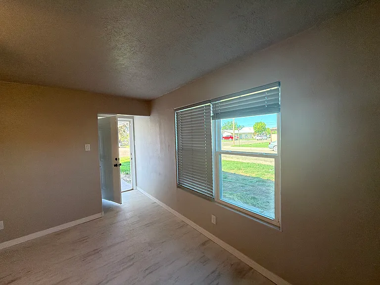 3001 La Luz Rd — Photo 8