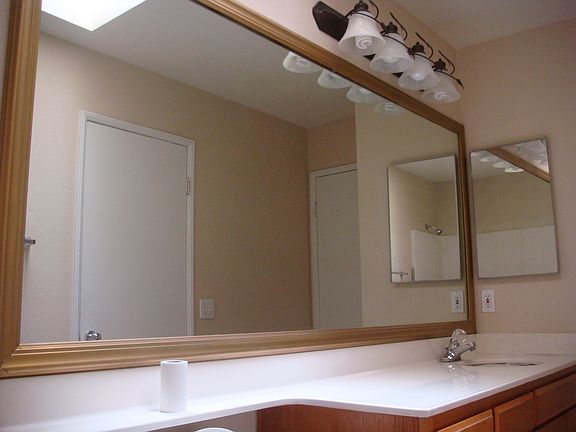 3rd image of 37461 Highland Ct