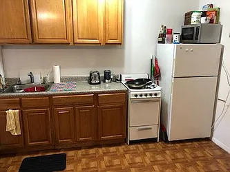 Rented by Urban Real Estate Property Group Inc