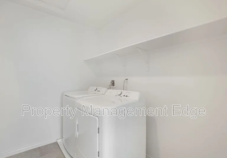 36644 Desert Tortoise Rd — Photo 12