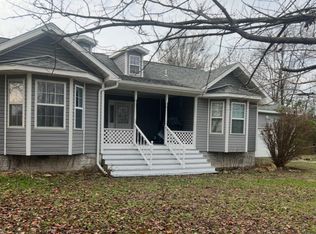 6060 Oak Rd, Carthage, MO 64836