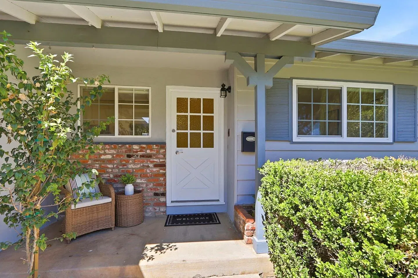 3 bed, 1350 sqft, $6,500 — Photo 3