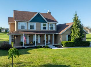 1035 Cherimoya St, York, PA 17404