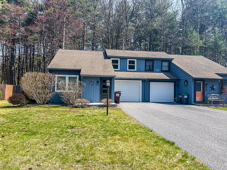 72 Pepperbush Pl — Photo 4