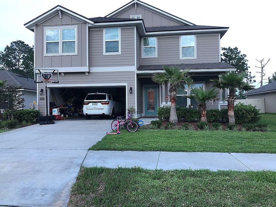 1st image of 15717 Pinyon Ln