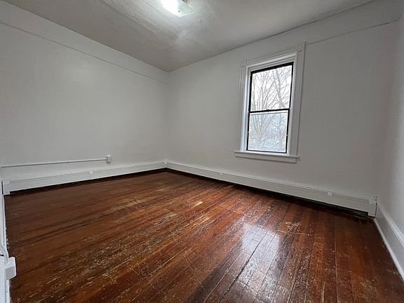 3rd image of 80 N Bridge St APT 1