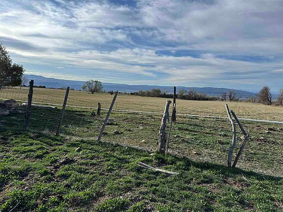 2nd image of 2900 Road