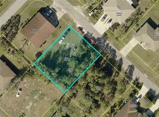 5241/5243 27th St SW, Lehigh Acres, FL 33973