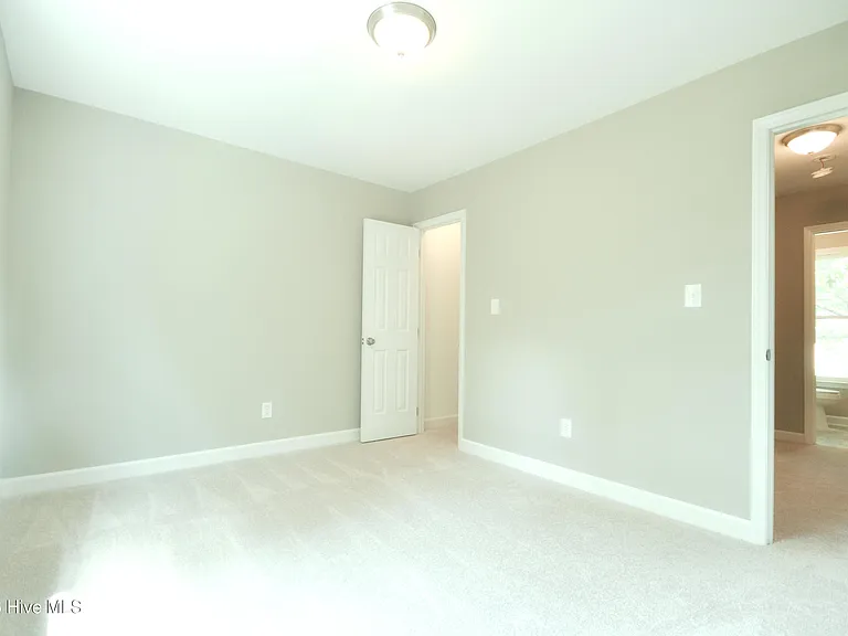 3516 Casine Ct — Photo 15