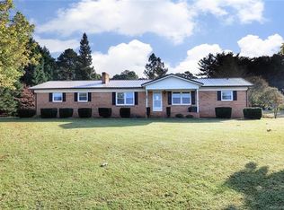 480 E Lackey Farm Rd, Stony Point, NC 28678