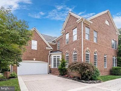 2164 Harithy Dr, Dunn Loring, VA, 22027