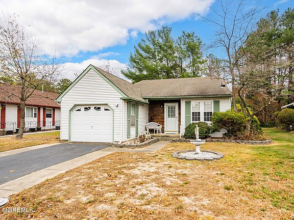 3rd image of 41 Birchwood Drive #50