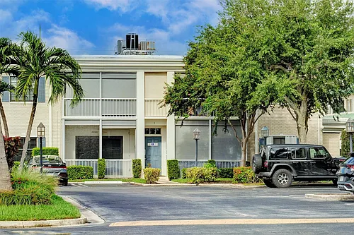 140 Cypress Club Dr #414 Photo 1