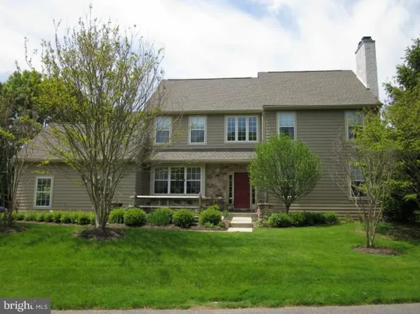 301 Lea Dr, West Chester, PA 19382
