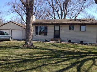 128 S 4th Ave, Brandon, SD 57005