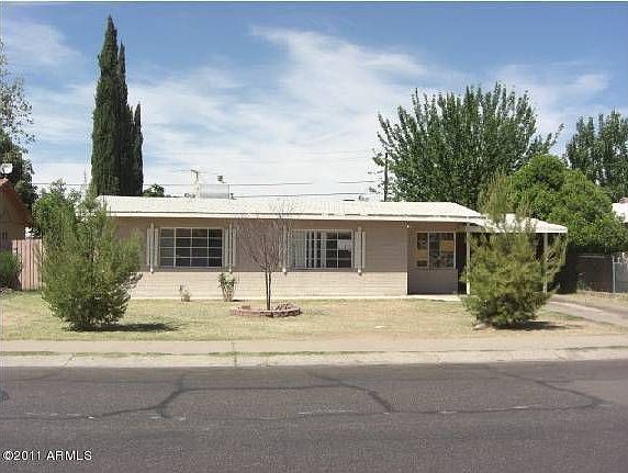 1st image of 1258 W 1st Pl