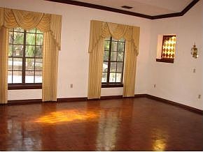 4th image of 5155 Laguna Vista Dr