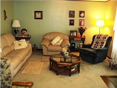 2nd image of 802 Central Dr