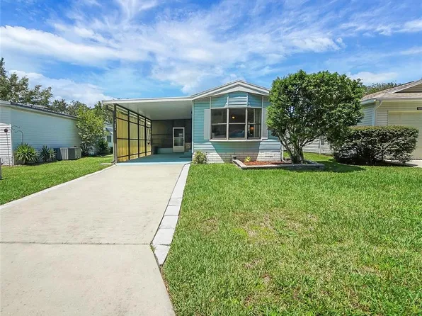 32339 Oak Park Dr, Leesburg, FL 34748