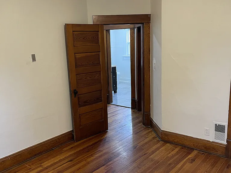 53 Euclid Ave #1 — Photo 8