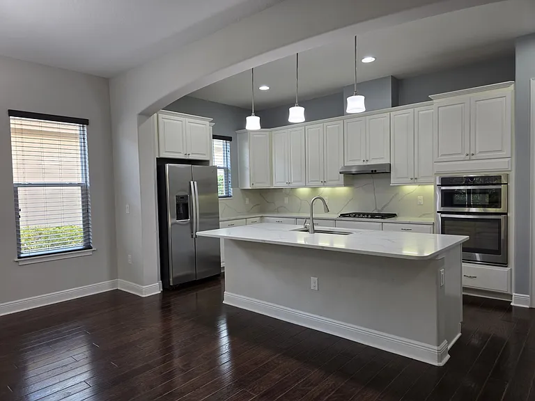 10310 Eastwood Dr — Photo 6