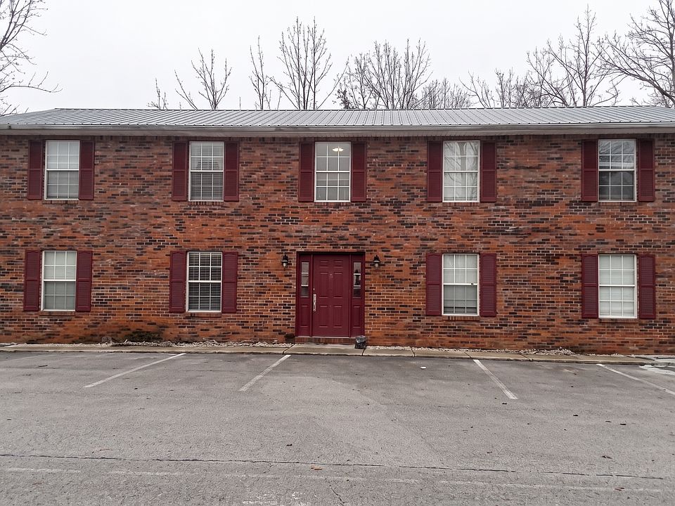 1st image of 978 N Franklin Ave #4