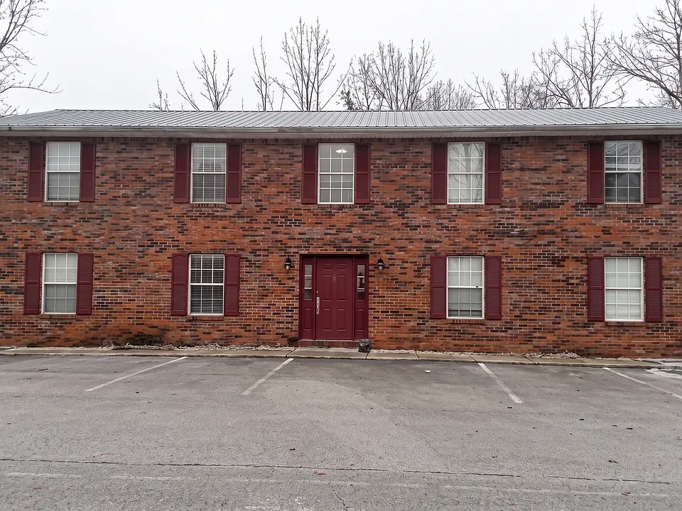 978 N Franklin Ave #4
