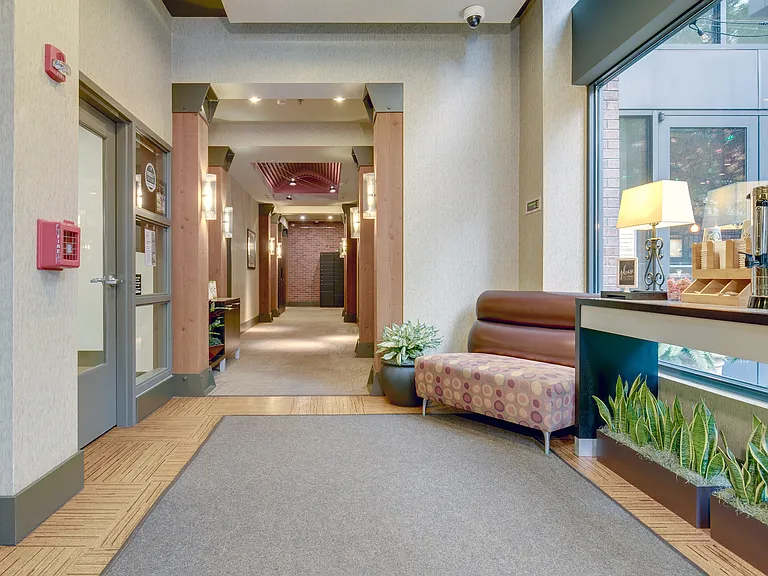The Shelby Apartments — Photo 11