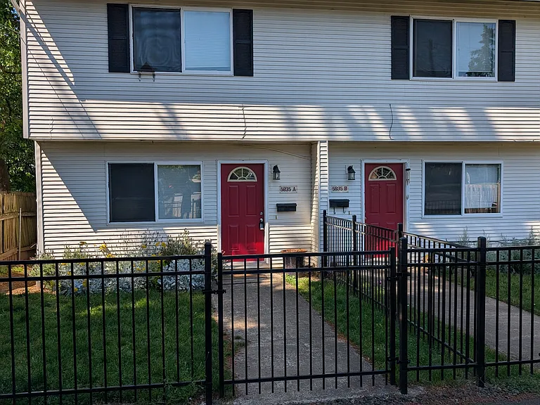 5835 NE Mason St #A — Photo 1