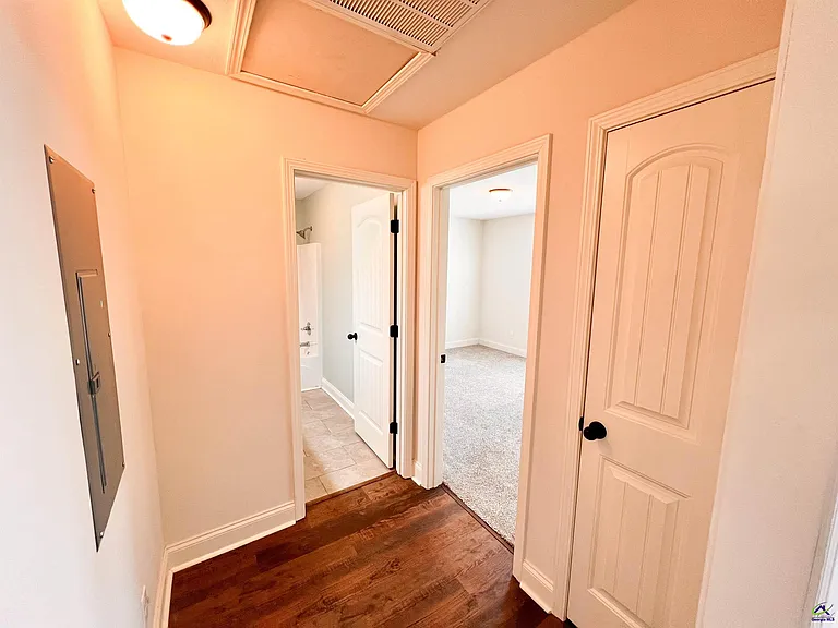 119 Washington Place Dr — Photo 5