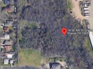 18 SE 4th St, Grand Prairie, TX 75051