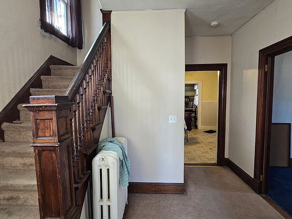 2nd image of 55 Hanmer St E